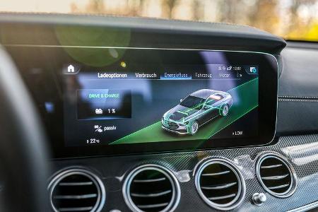 Audi A6 50 TFSI e Quattro, Mercedes E 300 e 4Matic Vergleichstest, ams0121