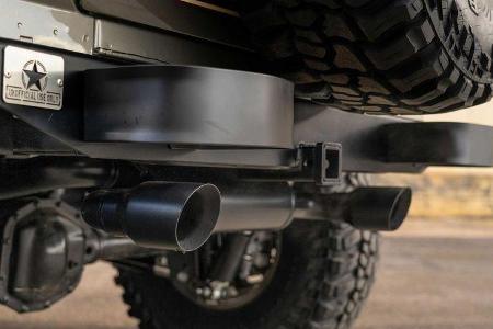 Quadratec 30th Anniversary Jeep Wrangler YJL Sahara