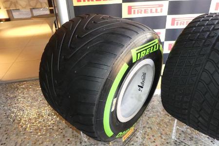 Pirelli - Reifen 2017 - Intermediate - Abu Dhabi