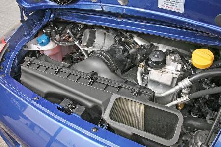 Renntauglich: Der GT3-exklusive 3,6-Liter-Boxermotor befeuerte einst den Le Mans-Renner GT1.