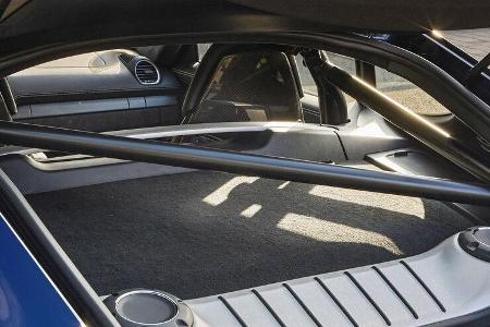 Porsche 718 Cayman GT4, Interieur