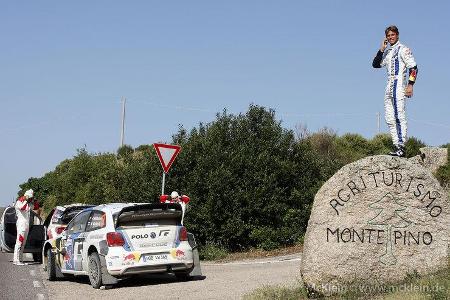 WRC Sardinien, Etappe 1