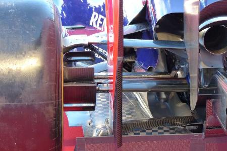 Toro Rosso - STR9 - Präsentation - Jerez - 27. Januar 2014