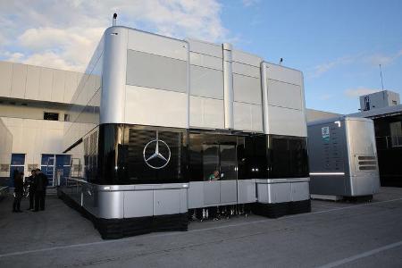 Mercedes - Jerez Test 2015