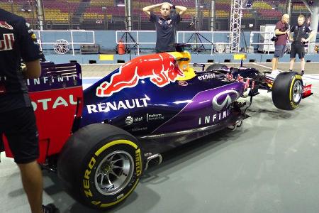 Red Bull - Formel 1 - GP Singapur - 17. September 2015