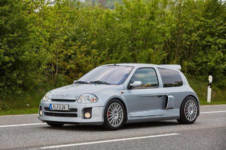 Renault Clio V6 - Fan-Autos - 24h-Rennen Nürburgring 2015 - 14.5.2015