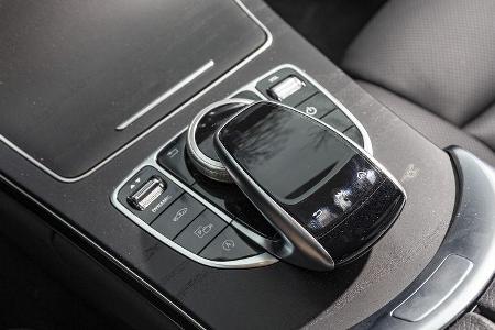 Mercedes C 400 T 4matic, Interieur