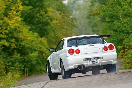 Nissan Skyline GT-R BNR34, Heck