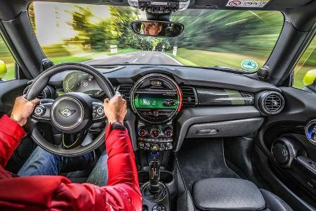 Mini Cooper S E Trim L, Interieur
