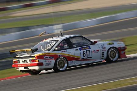 Opel VLN-Manta, Seitenansicht