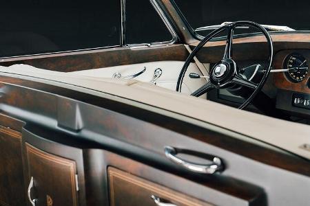 Lunaz Rolls-Royce Phantom V