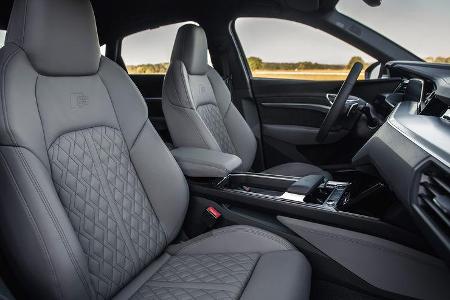 Audi e-tron S Sportback - E-Auto - Elektromotor - Cockpit