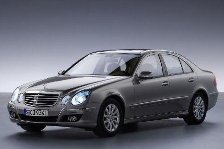 Mercedes, W211