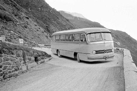 Mercedes-Benz Omnibus O321 HL