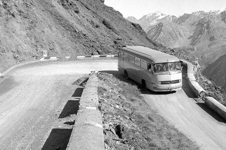 Mercedes-Benz Omnibus O321 HL