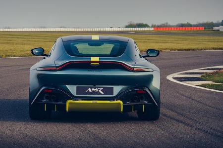 Aston Martin Vantage AMR