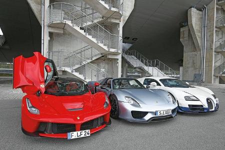 Bugatti Veyron Super Sport, Ferrari LaFerrari, Porsche 918 Spyder
