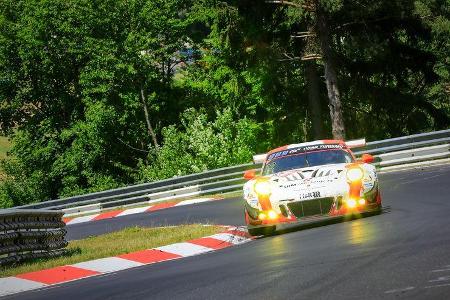 Porsche 911 GT3 R - Startnummer #12 - 24h Rennen Nürburgring - Nürburgring-Nordschleife - 23. Juni 2019