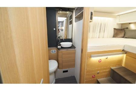 Adria Coral 670 SL Plus (2021)