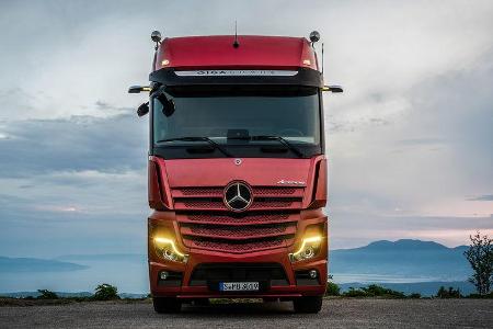 Mercedes Actros