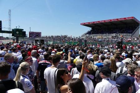 Startaufstellung - 24h-Rennen Le Mans 2017 - Smastag - 17.6.2017