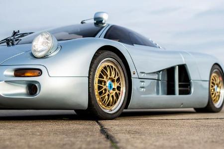 Isdera Commendatore 112i (1993)