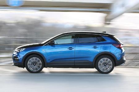 Opel Grandland X Hybrid4