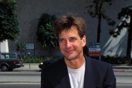 Dirk Benedict alias 