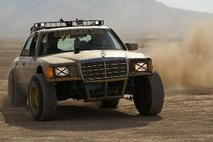 Vom Unfallwagen zur Hardcore-Offroad-S-Klasse