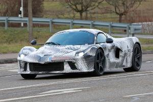 LaFerrari-Erbe mit Hybrid V12?