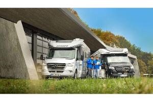 Zwei elegante Mercedes-TIs im Test
