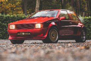 Hot Hatch mit Ferrari-V8