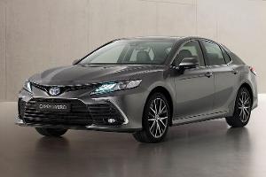 Mittelklasse-Limousine im Detail optimiert