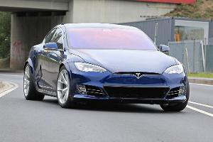 Tesla arbeitet an Nachfolgern für Model S und X