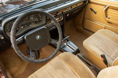 BMW E3 3.0 S, Interieur