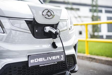Maxus eDeliver 3 Elektro Kastenwagen Transporter Premiere