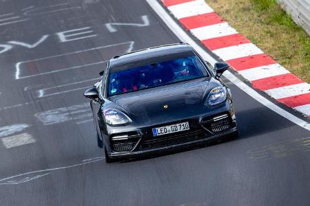 Porsche Panamera Projekt „Lion“