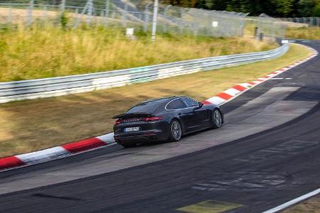 Porsche Panamera Projekt „Lion“