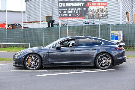 Erlkönig Porsche Panamera Turbo 820 PS