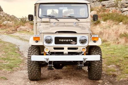 Legacy Overland Toyota Land Cruiser FJ 40