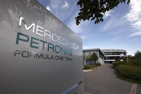 Mercedes GP - Fabrik Brackley