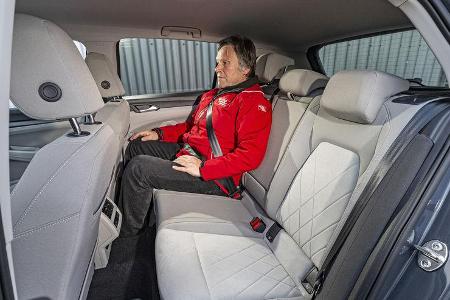 VW Golf 2.0 TDI Style, Interieur