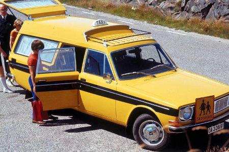 Volvo 145 Express Taxi