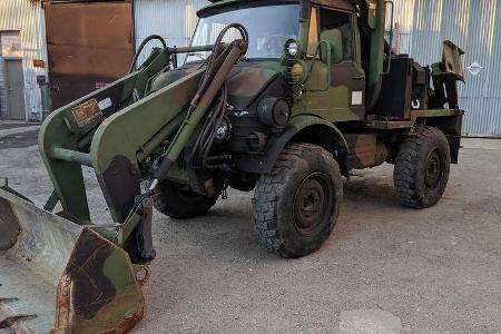 Freightliner Mercedes Unimog U419