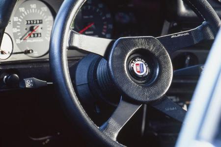 Alpina B6 2.8 (E21) Fahrbericht, Interieur