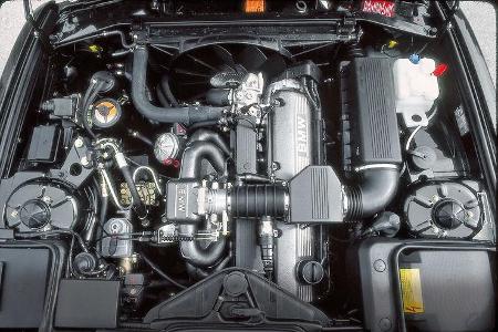 BMW Alpina B11 3.5, Motor