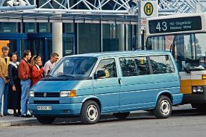 Der Bus im alten Test von 1990