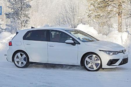 Erlkönig VW Golf R