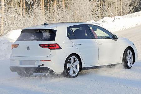 Erlkönig VW Golf R