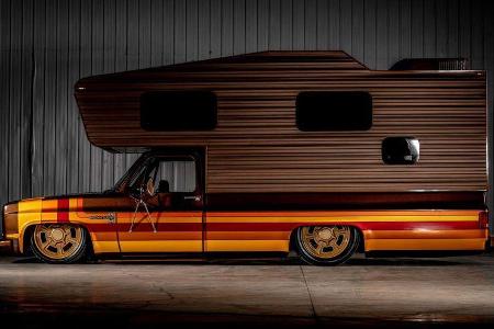 Chevrolet Pickup-Camper Brown Sugar
